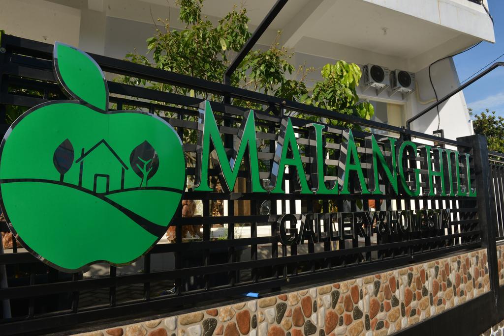 Malang Hill Syariah Redpartner Hotel Exterior photo