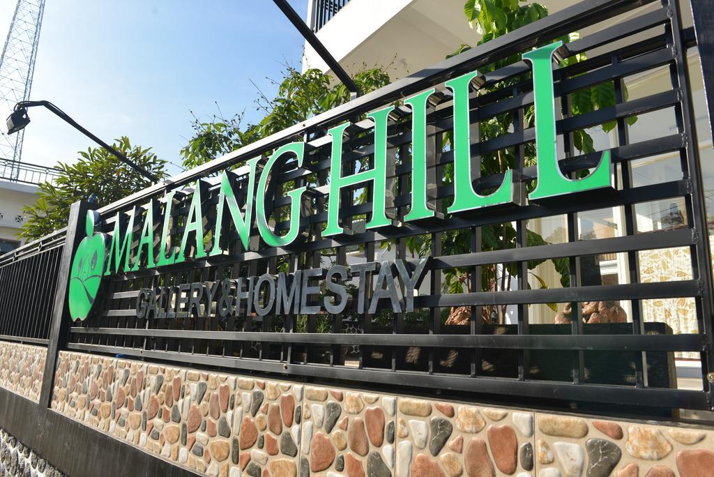 Malang Hill Syariah Redpartner Hotel Exterior photo